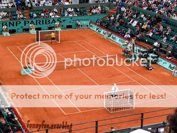 Court central de Roland-Garros avec cages de football Court central de Roland-Garros avec cages de football/Roland-Garros-Terrain-de-Foot-1.jpg