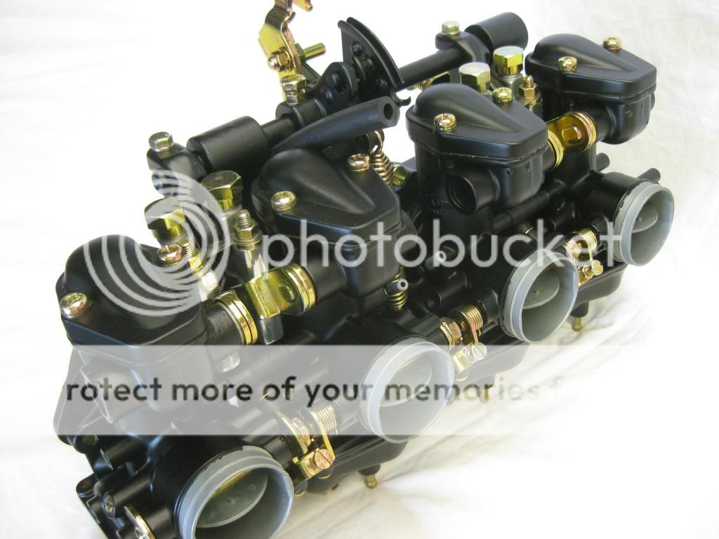 http://i888.photobucket.com/albums/ac88/kpruyne/July%2013%202014/IMG_0125.jpg